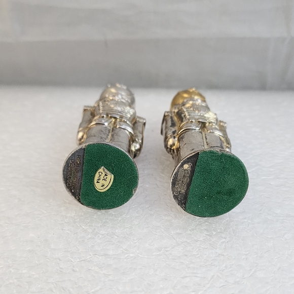 Godinger Silver Plated 1994 Nutcracker Soldiers Salt and Pepper Shakers - Picture 6 of 12